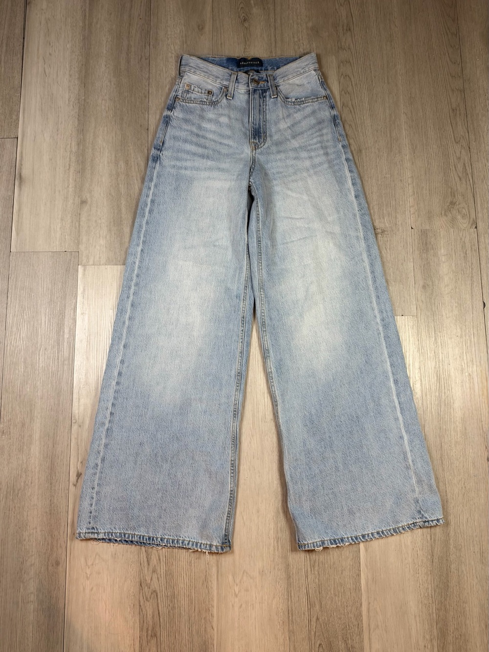 Aéropostale Womens High Rise Super Wide Leg Light Wash Blue Denim Jeans 0 REG